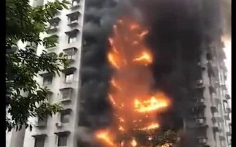 重庆居民楼发生火灾 致6人死亡