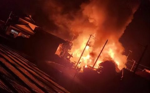 日本青森县一住宅凌晨发生火灾，致5人死亡！