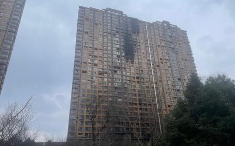 南京通报雨花台区火灾初步查明为电动车存放处起火 共造成15人遇难 44人在院治疗
