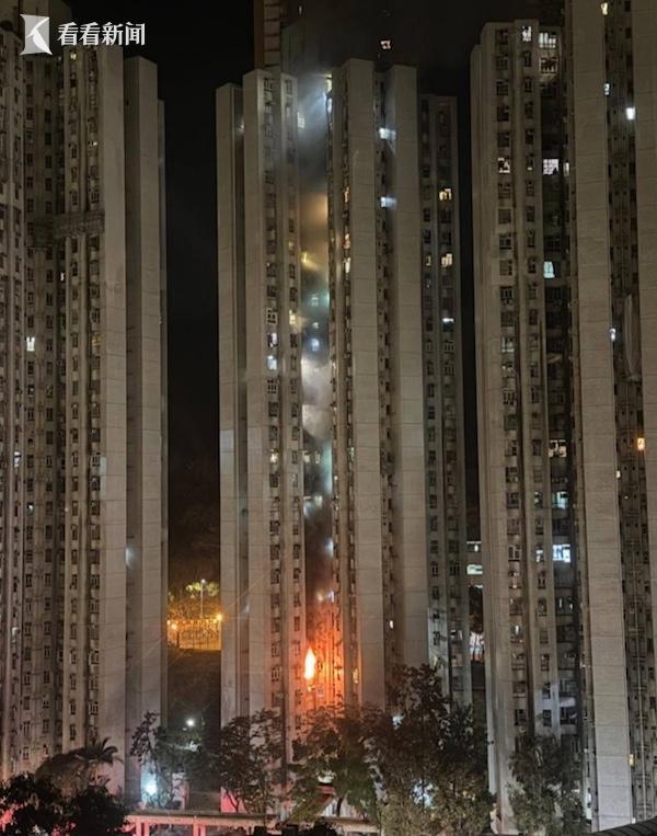 香港大厦凌晨响起火警！疑因住户点香薰引发火灾